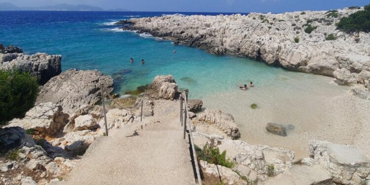 Uncover the Tranquility and Charm of Alaties Beach