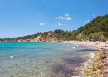 Trapezaki Beach: Experience Tranquility and Stunning Views in Kefalonia